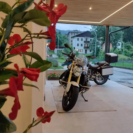 达马尔科酒店